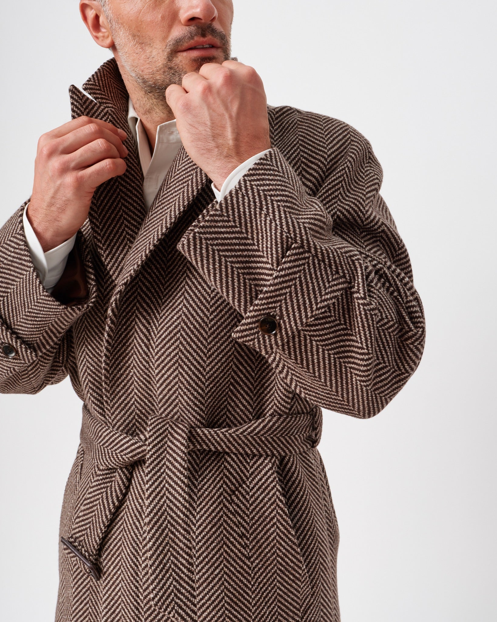 Biscuit Herringbone Raglan Coat – Edward Sexton
