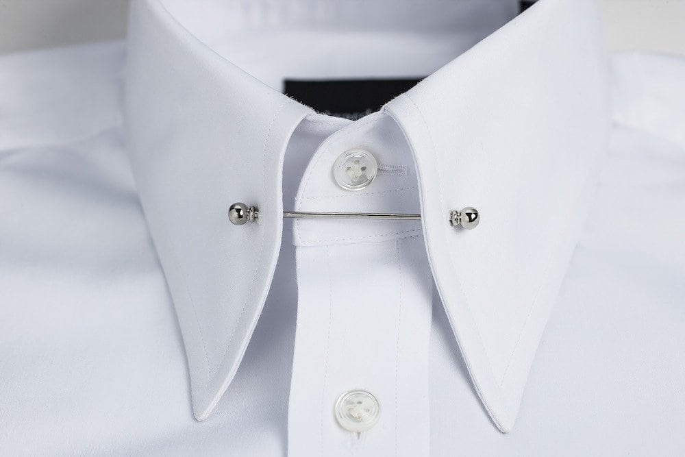 edward-sexton-white-pin-collar